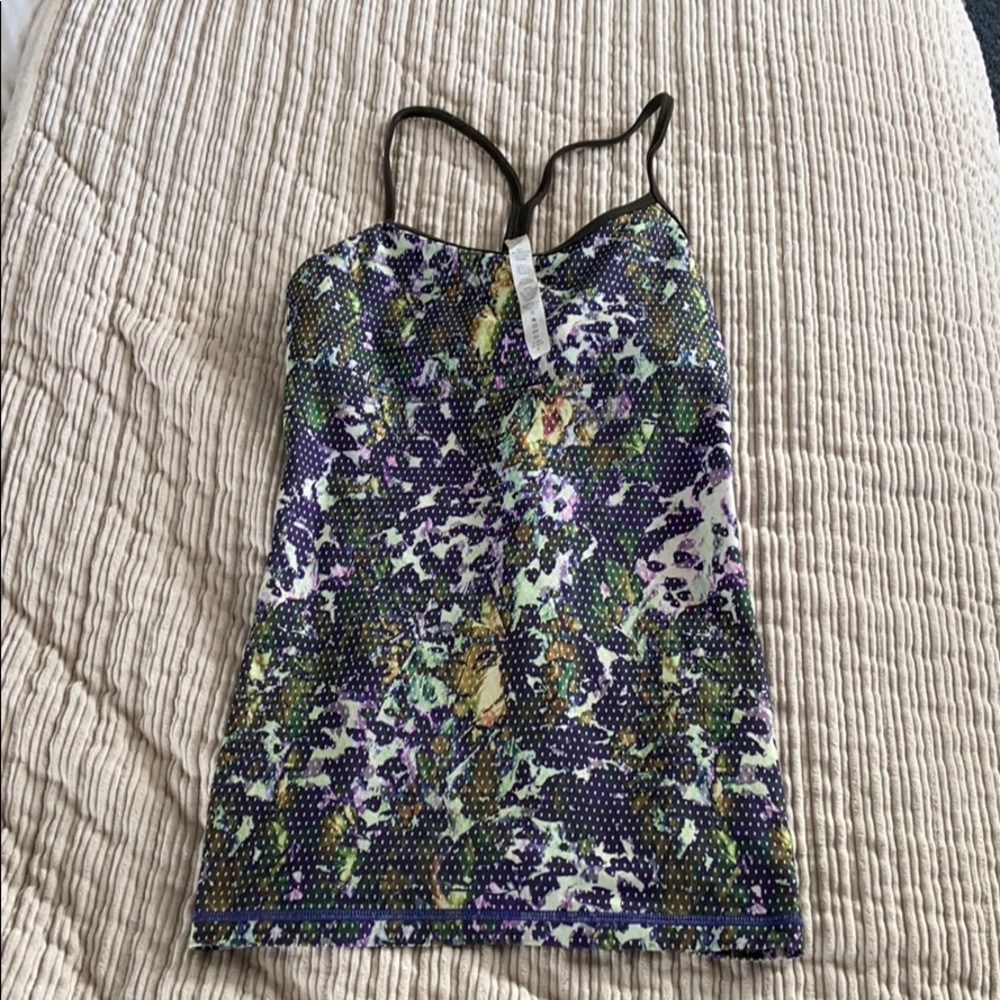 Lululemon built in bra tank top